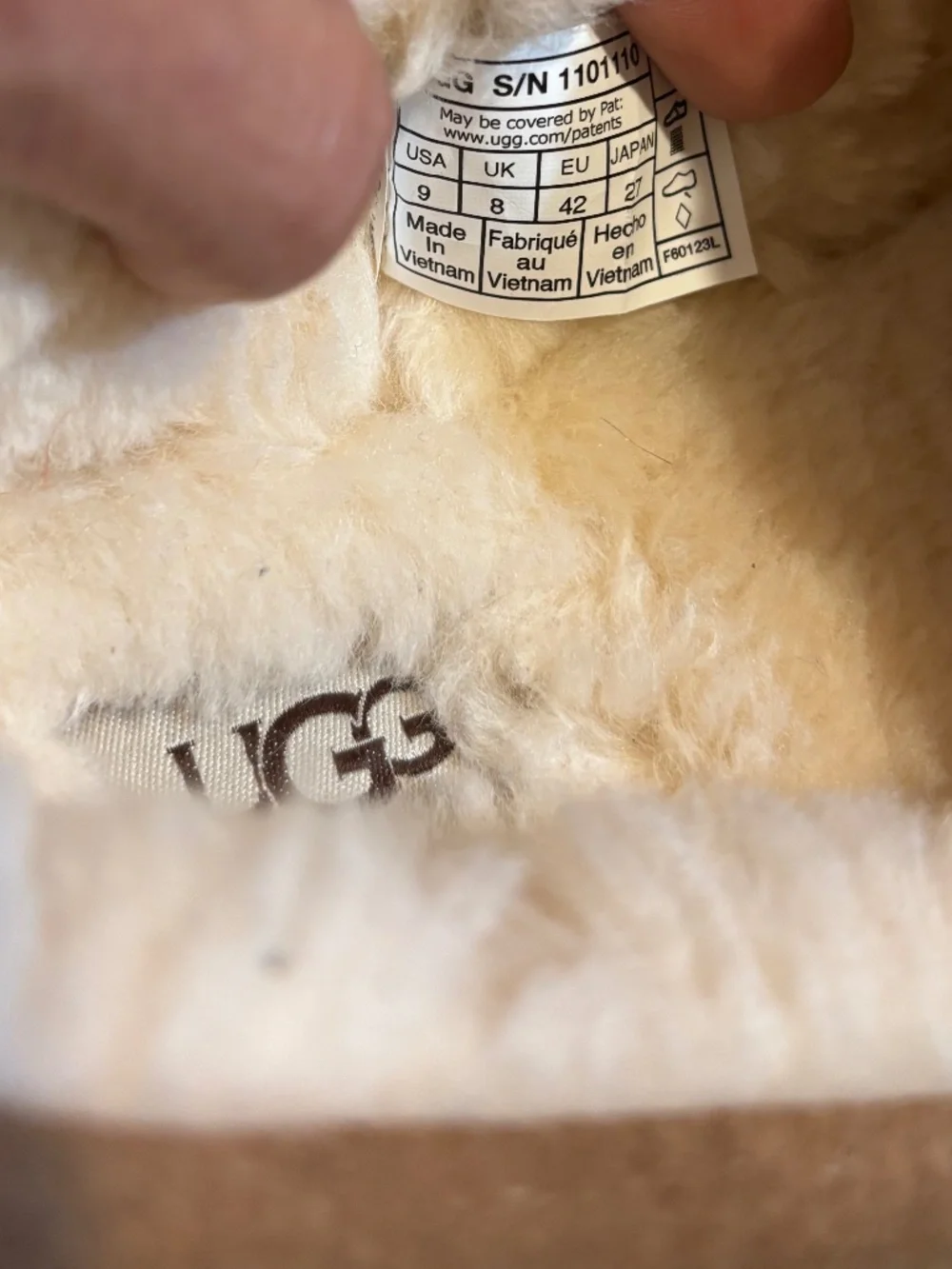 NWT MENS UGG ASCOT CHESTNUT SUEDE SLIPPERS SZ 9